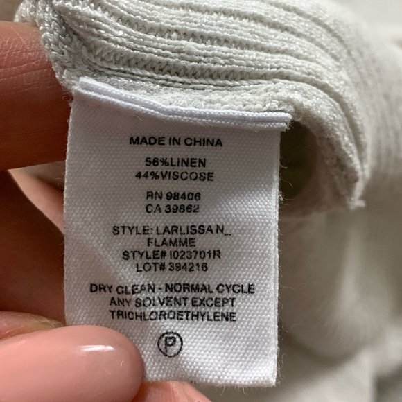 Theory Larlissa Flamme Linen V-neck Sweater - Picture 8 of 10